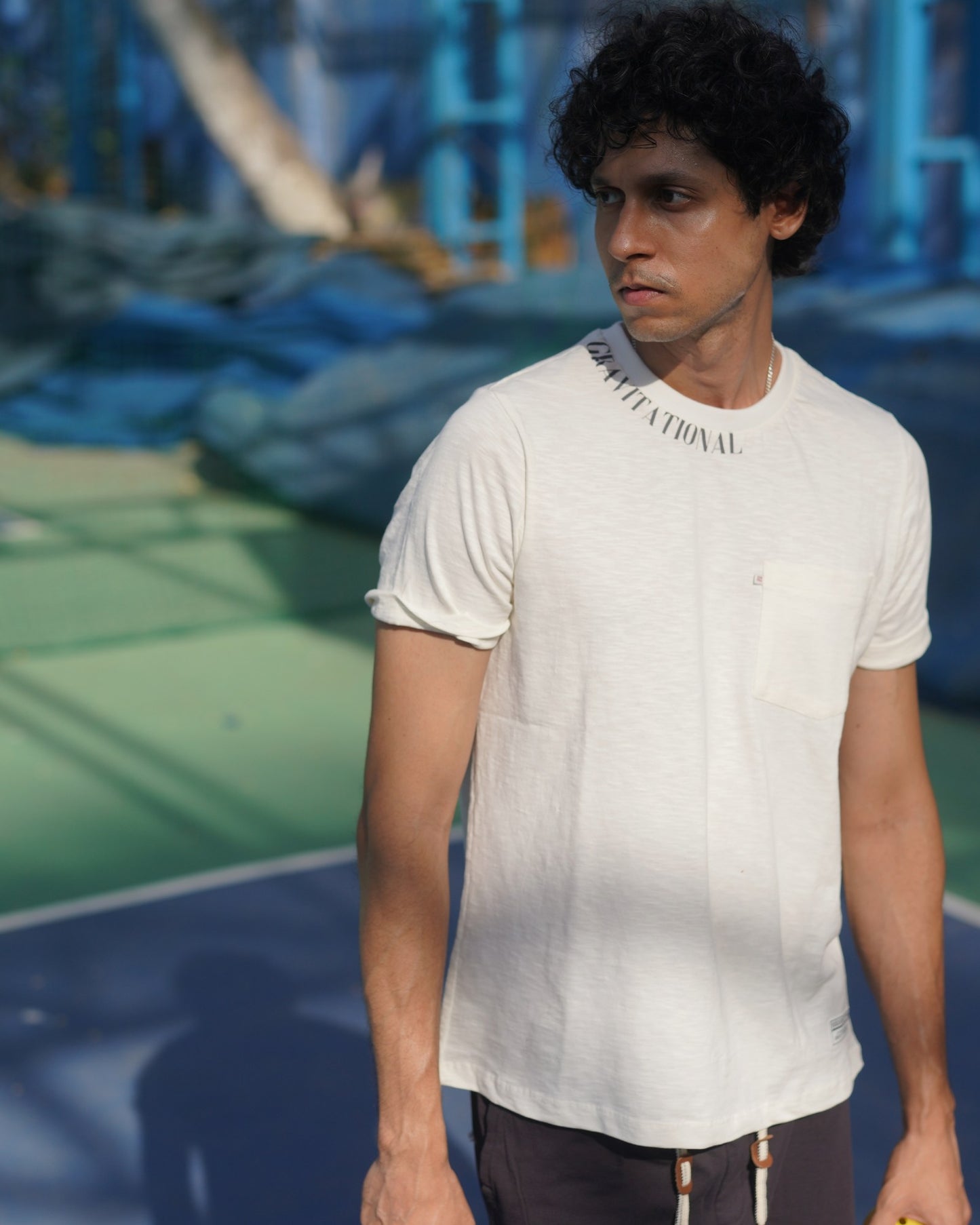 The Gravitational Tee