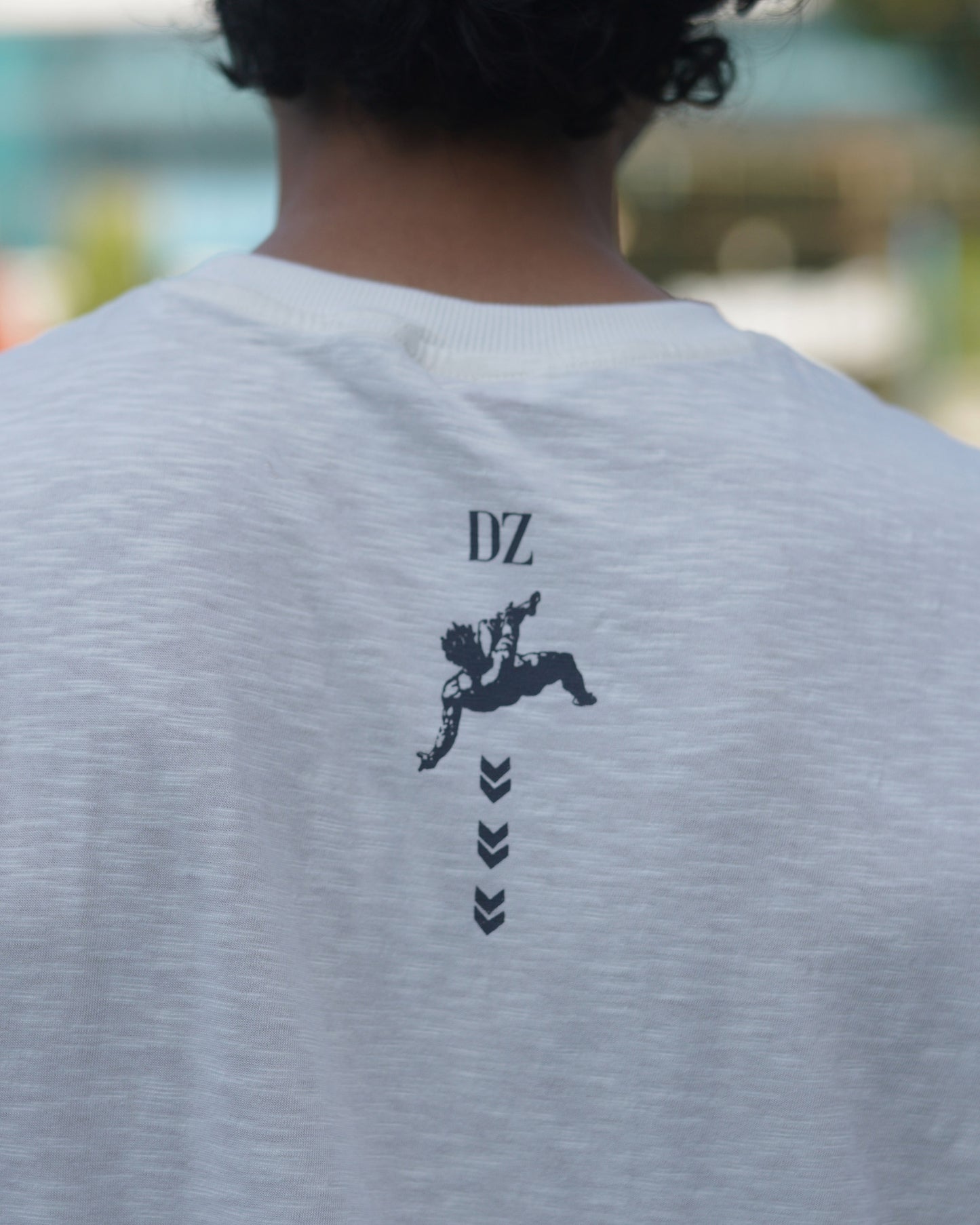 The Gravitational Tee
